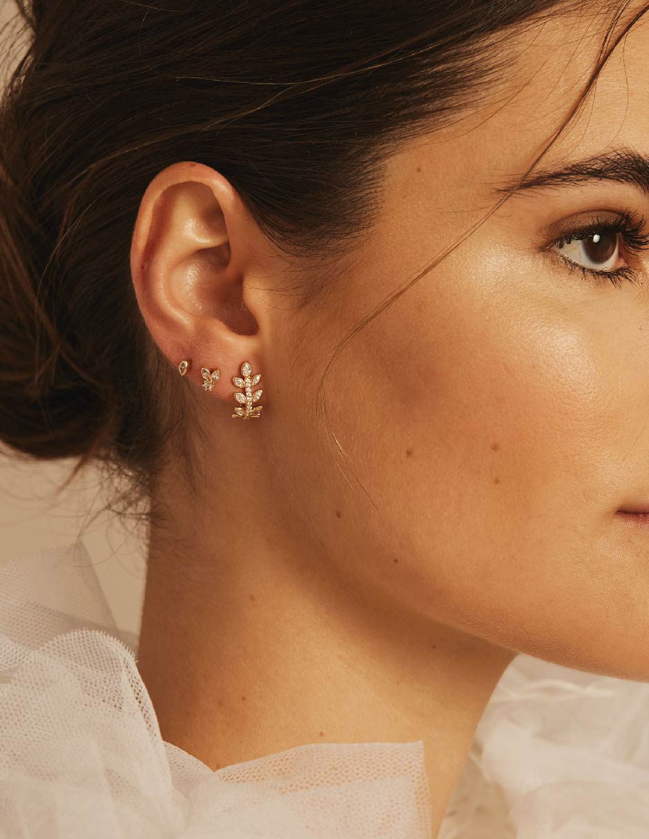 Aretes con acabado baño de oro 3