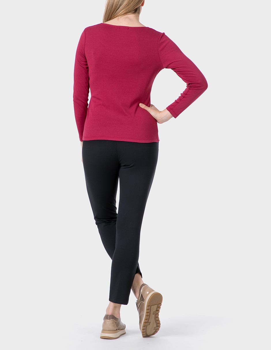 Playera manga larga cuello redondo para mujer 4