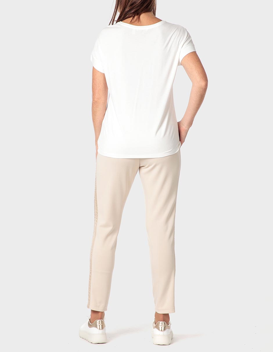 Playera manga corta cuello redondo para mujer 4