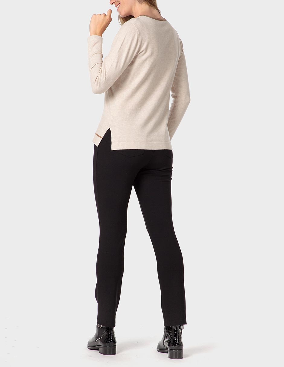 Suéter cuello redondo para mujer 7