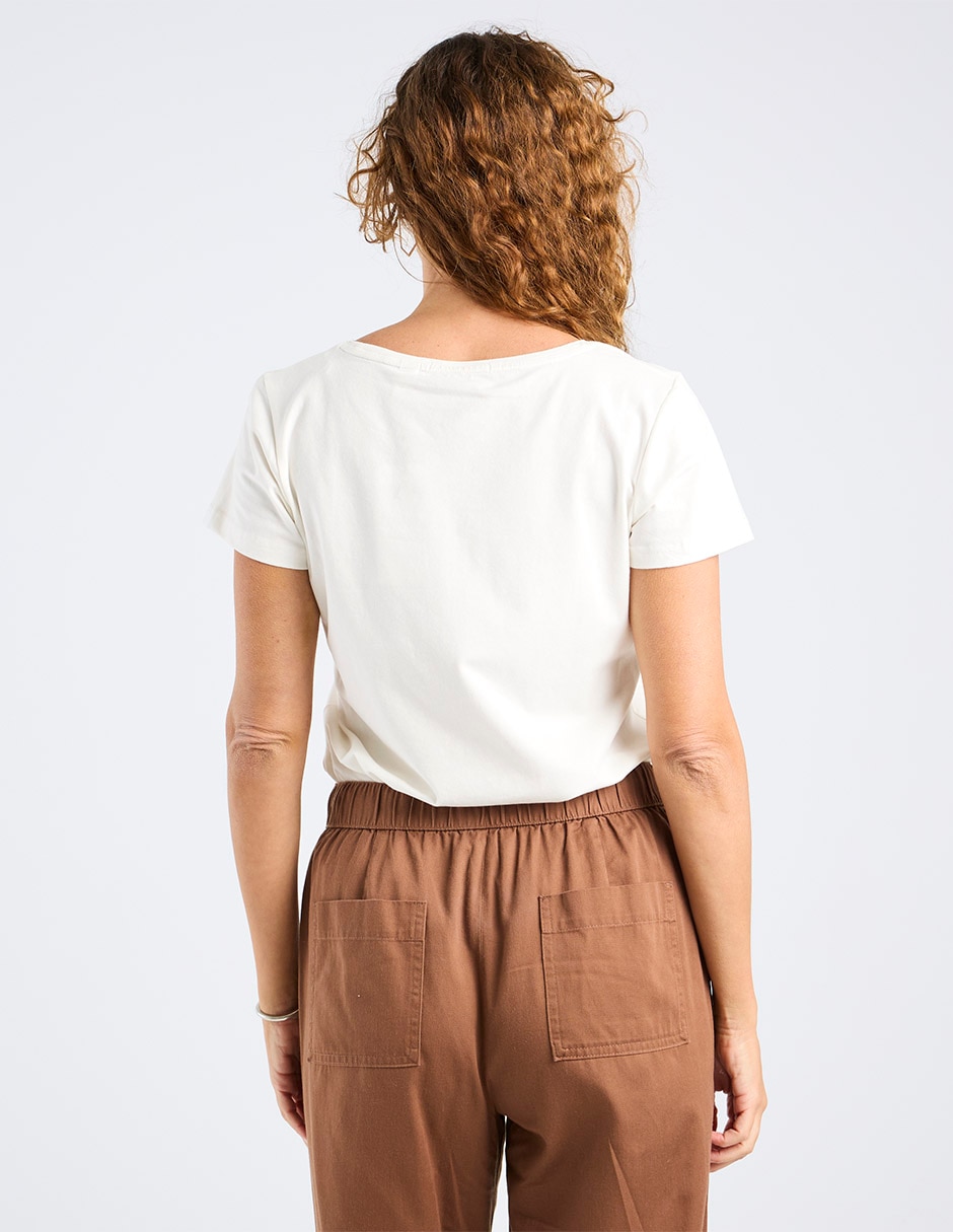 Playera manga corta cuello redondo para mujer 7