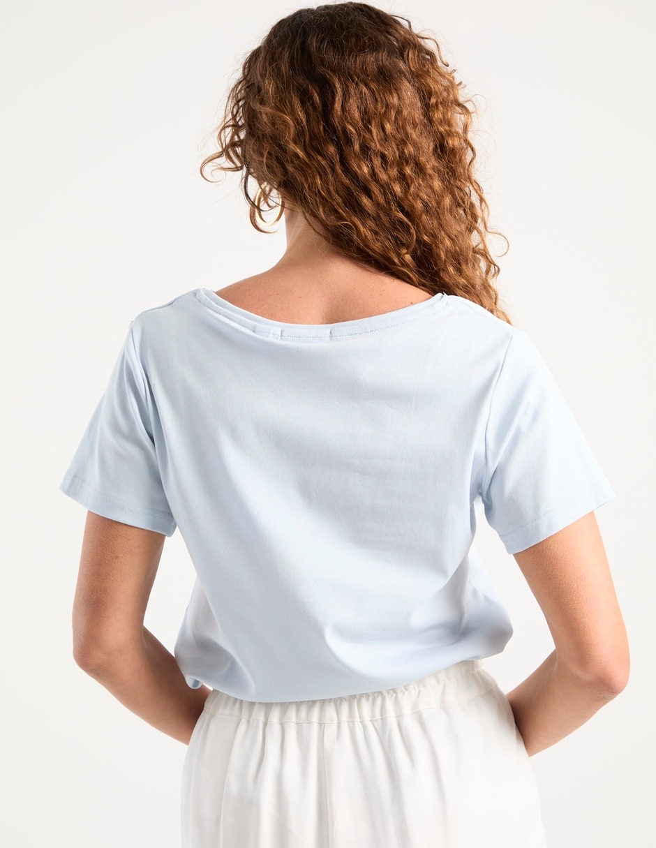 Playera manga corta cuello v mujer 7