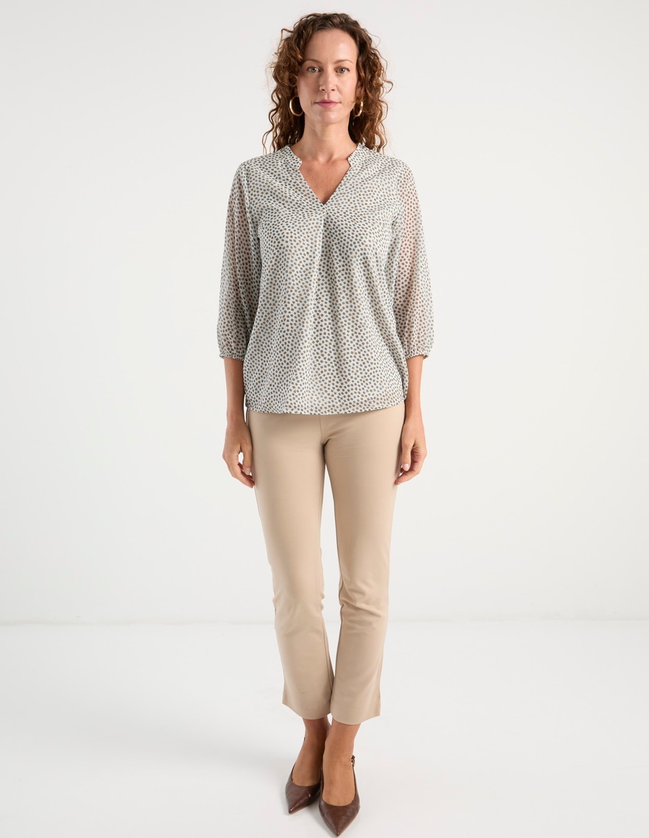 Blusa manga 3/4 cuello V para mujer 8