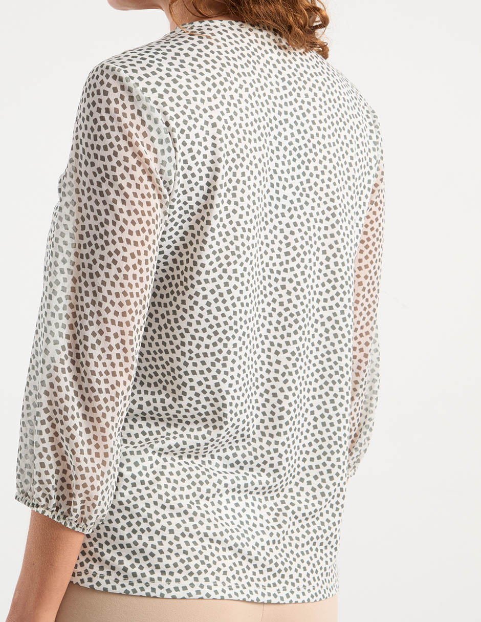 Blusa manga 3/4 cuello V para mujer 10