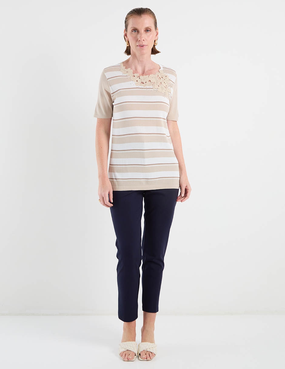 Suéter cuello redondo para mujer 8