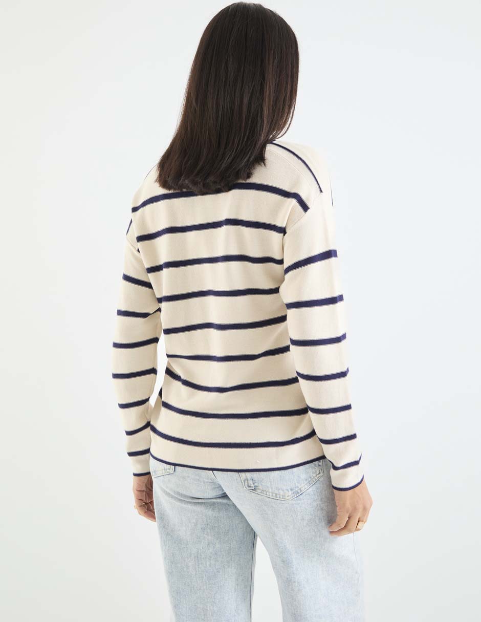Suéter cuello redondo para mujer 11