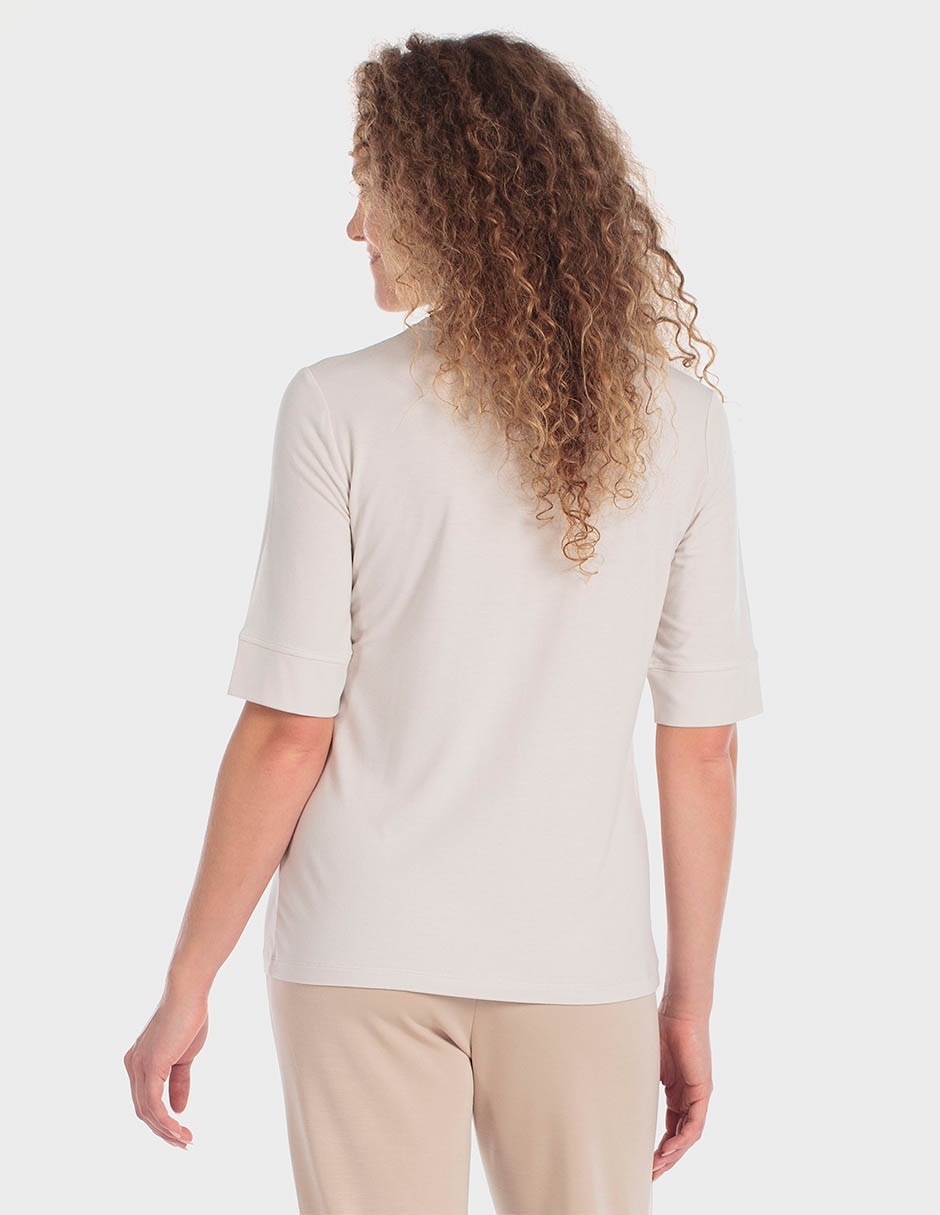 Playera manga 3/4 cuello redondo para mujer 3
