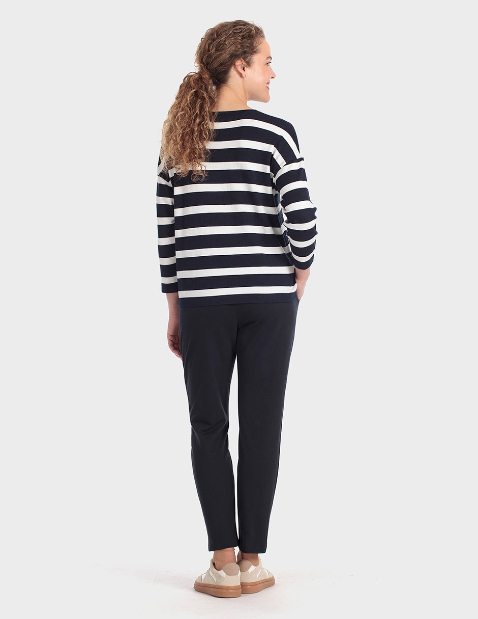 Suéter cuello redondo para mujer 4